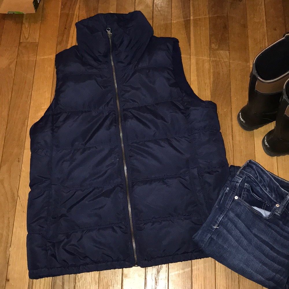Navy blue puffer vest